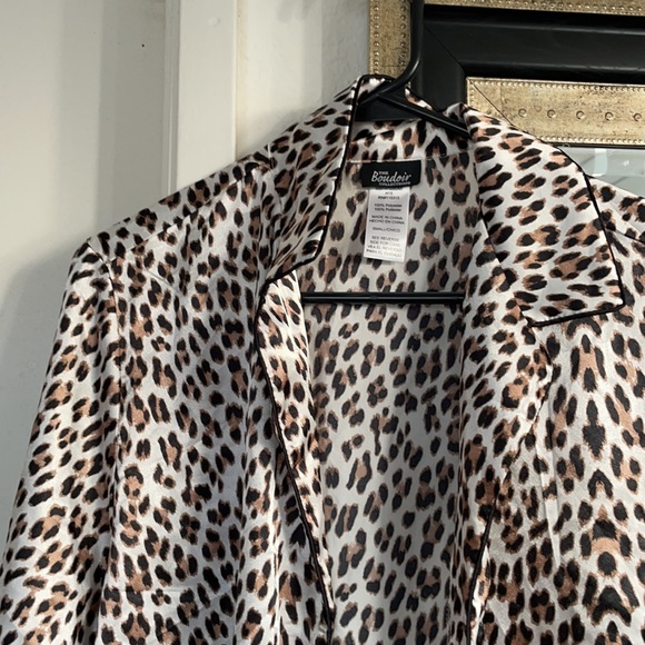 leopard print button down night gown - Picture 2 of 2